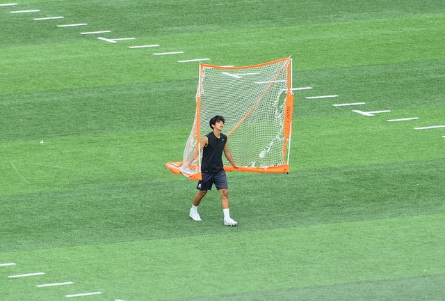 现为何引人